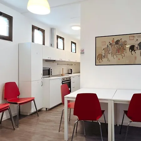 - Affitti Brevi Italia Апартаменты Лекко