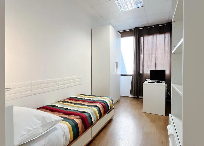 - Affitti Brevi Italia Lecco